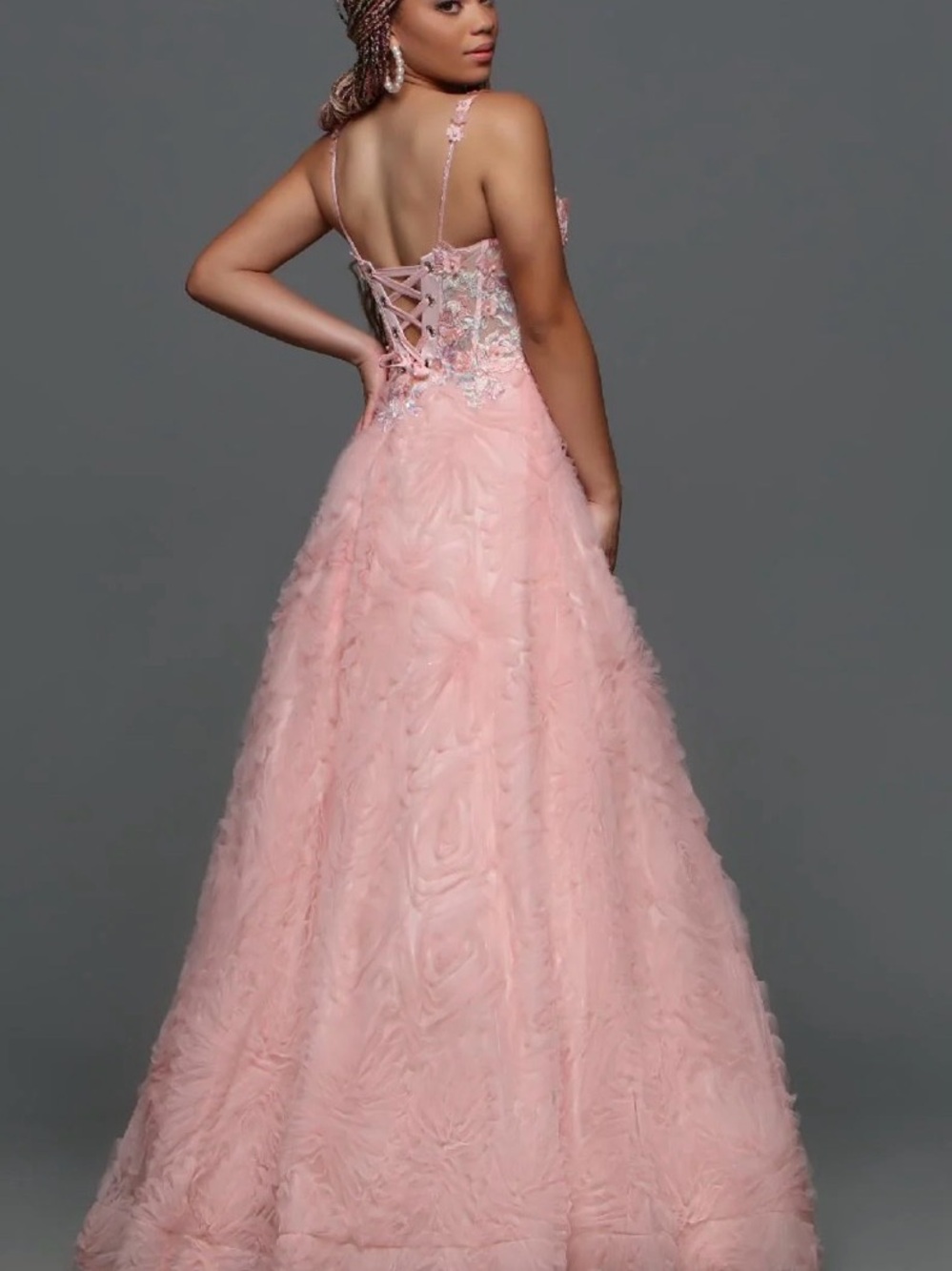Elegant Pink Lace-Up Ball Gown Dress